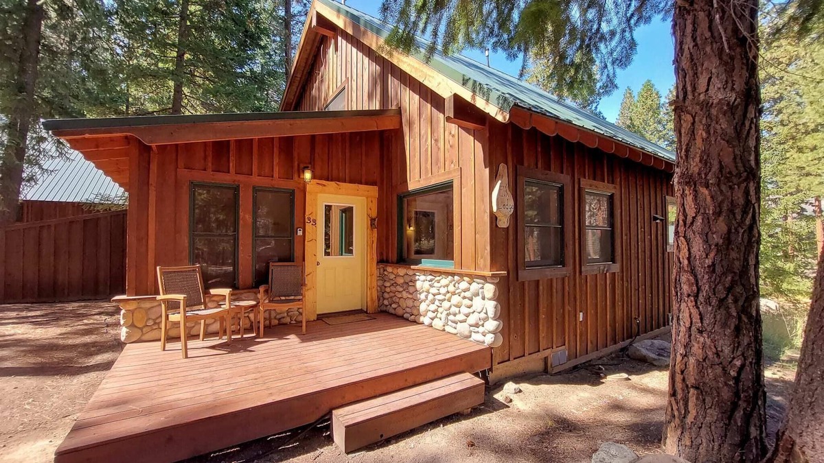 Mazama Cabin | Elk Lodge: Spacious Cabin Near Trails & Ski Access