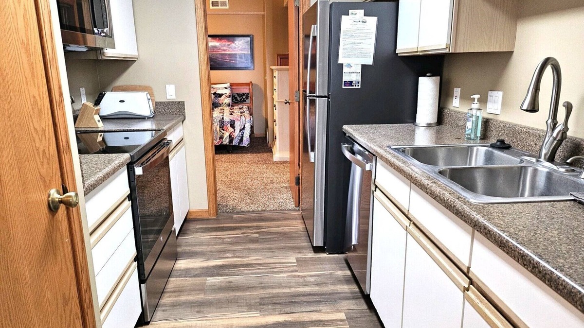 Elk Rapids Condo | ELK RAPIDS/GRAND TRAVERSE BAY CONDO #15