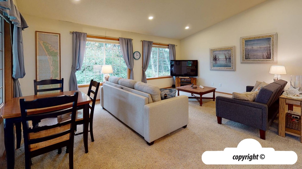 Sunset Beach House | ELK`S HOLLOW at Sunset Beach, Warrenton: Near Ocean