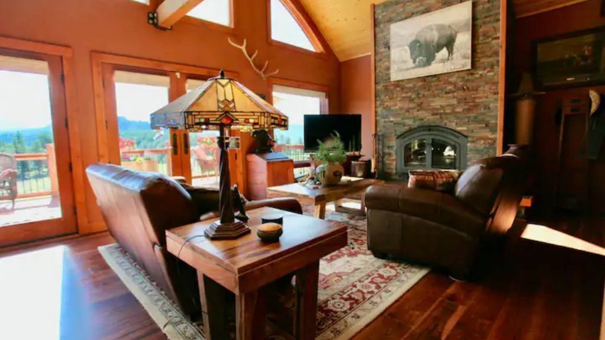 Florissant House | Elk Springs Ranch with grand mountain views with new frisbee disc golf course.