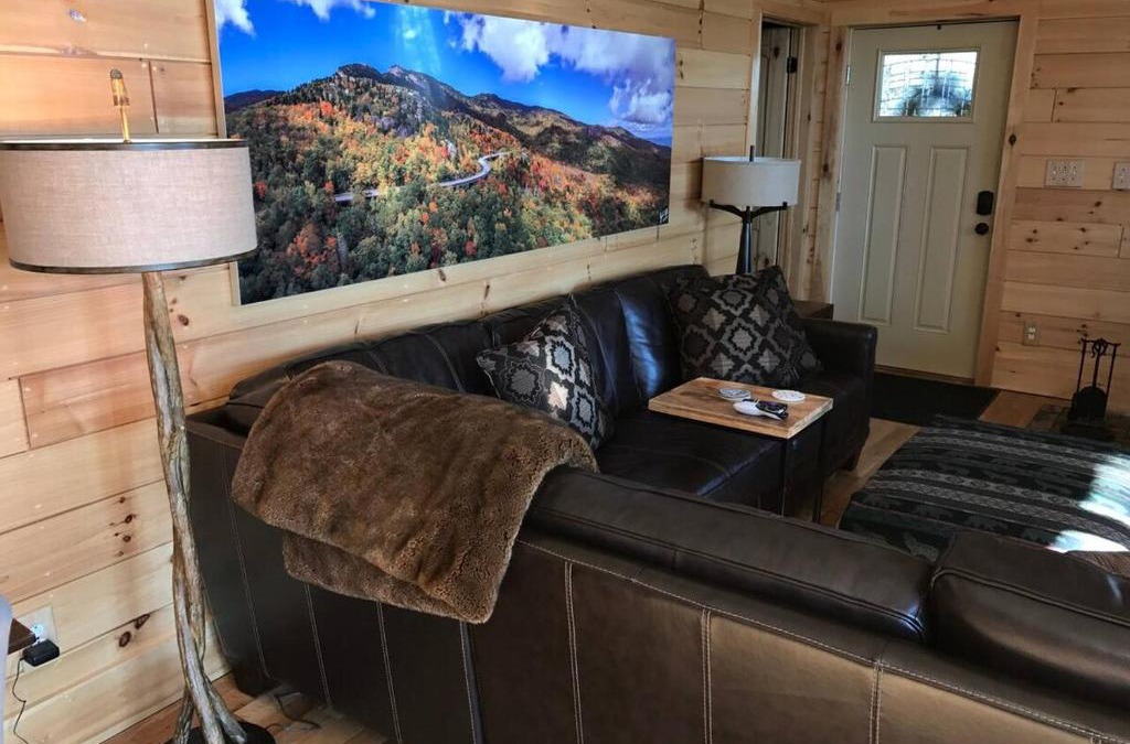 Apple Ridge Villa | Elkhorn Rustic Blowing Rock Cabin Amazing Views