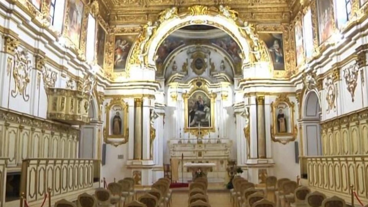 Cosenza House | Ellebi Galleria e Dimora D'arte