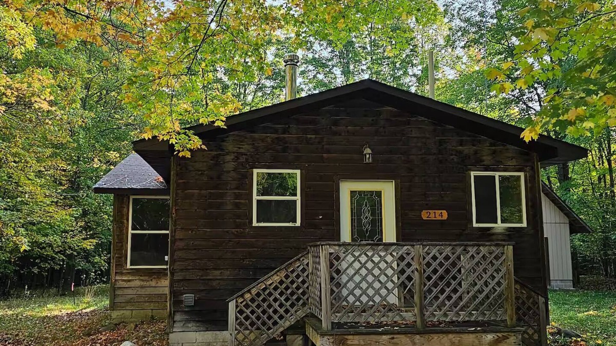 Powell House | Ellis' Corner Cabin