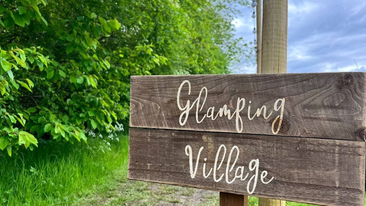 Cutnall Green Apartment | Elmbridge Farm Elm Bell Tent