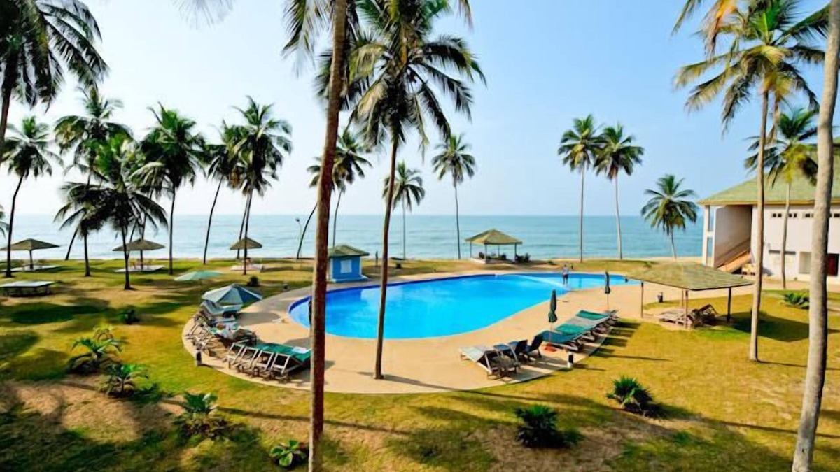 Elmina Hotel | Elmina Bay Resort