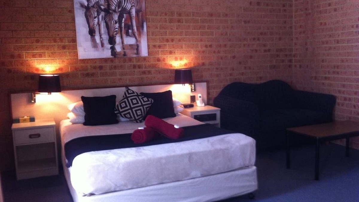 Dapto Hotel | Elsinor Motor Lodge