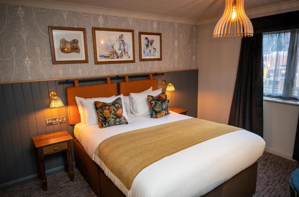 Camberley Hotel | Ely Hotel by Chef & Brewer Collection