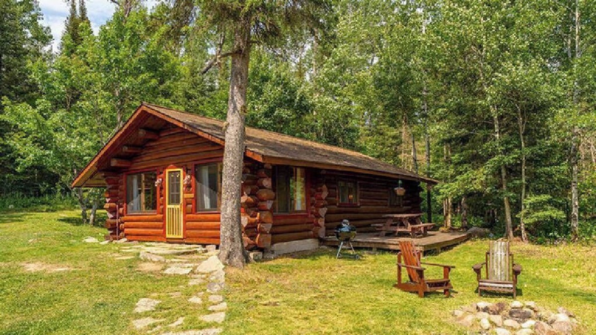 Ely Cottage | Ely MN. Remote, off-grid, wilderness property. Surrounded by BWCA. .