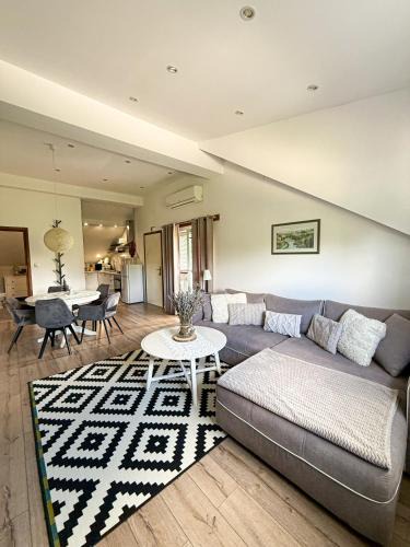 Grabovac Apartment | Elysian Apartments