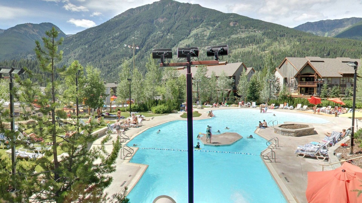 East Kootenay Cabin | Embarc Panorama