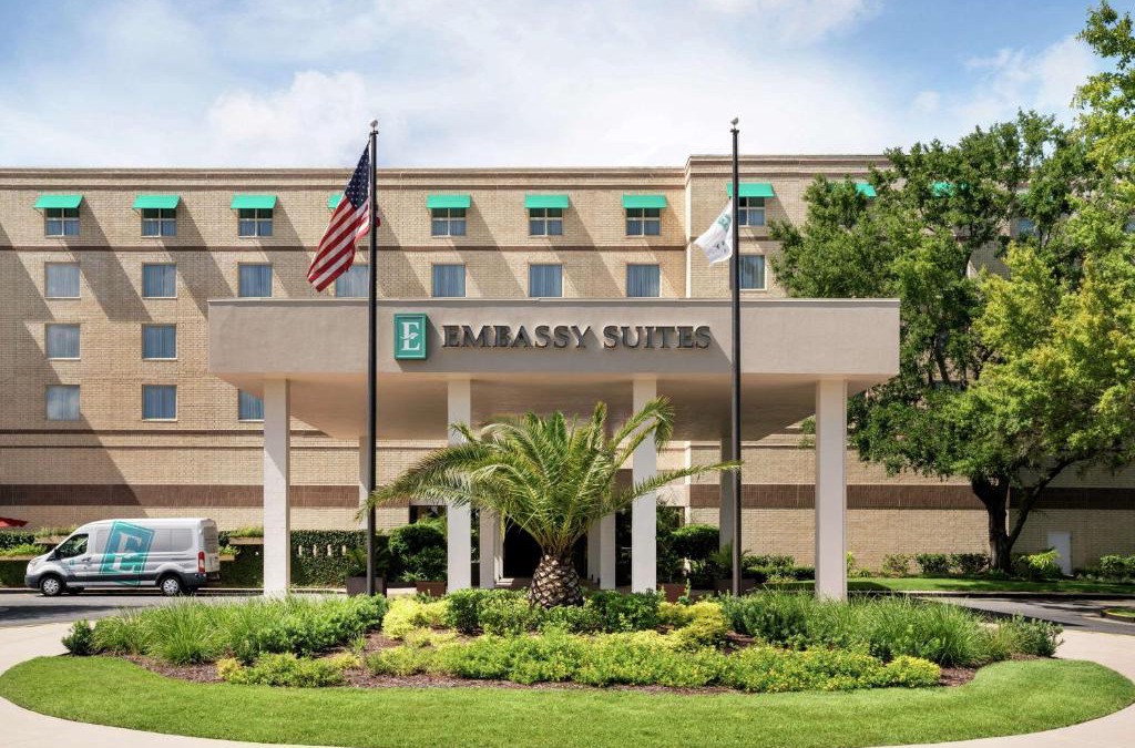 Brunswick Hotel | Embassy Suites Brunswick