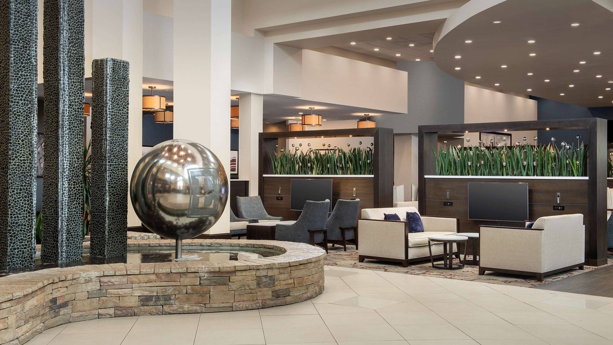 Hoover Hotel | Embassy Suites by Hilton Birmingham Hoover