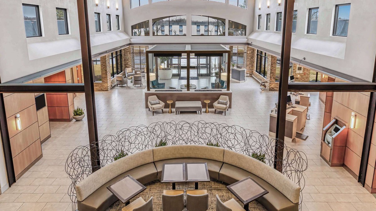 Romulus Hotel | Embassy Suites by Hilton Detroit Metro Airport