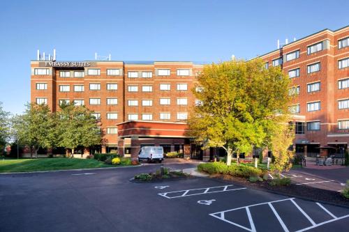 Stroudwater Hotel | Embassy Suites by Hilton Portland Maine