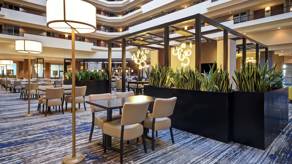 Montgomery Hotel | Embassy Suites by Hilton Montgomery Hotel & Conference Ctr