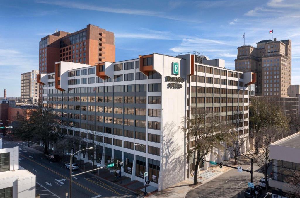 Winston - Salem Hotel | Embassy Suites Winston-Salem