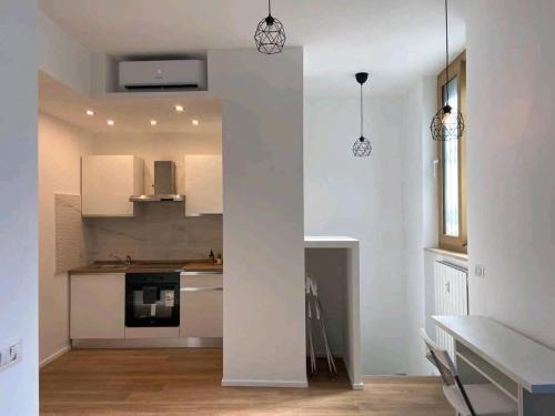 Mitsamiouli Apartment | Embid Palace