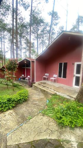 Hargomulyo Cabin | Embun Lawu Glamping dan Cottage
