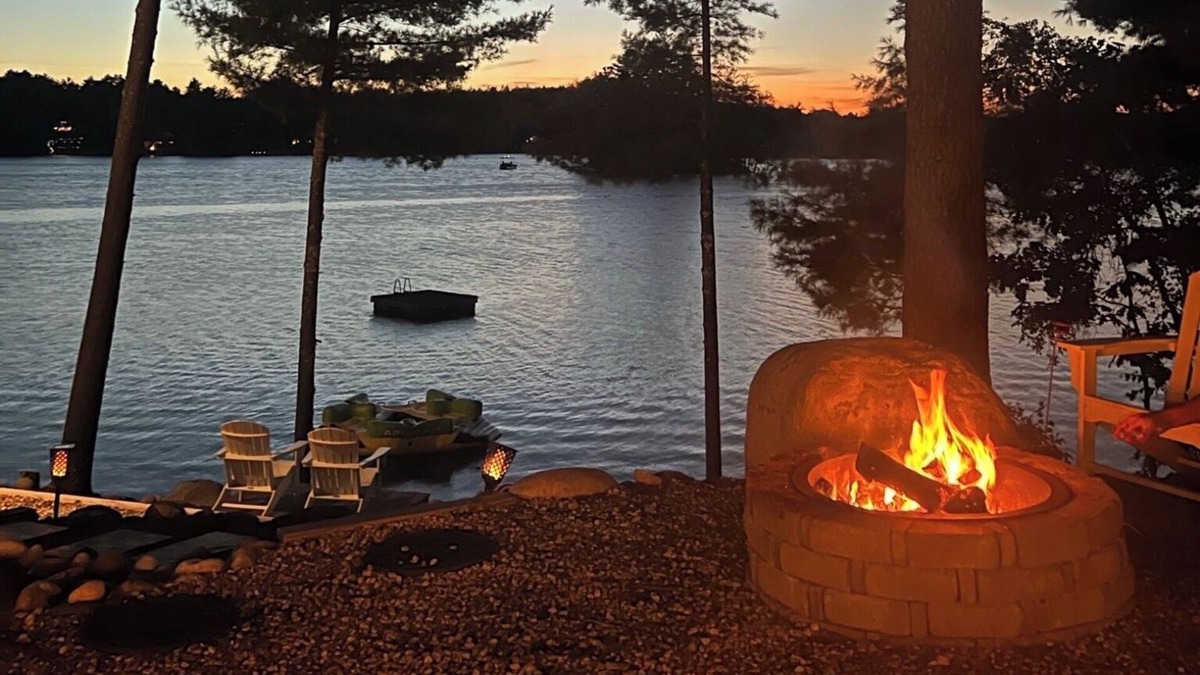 East Wakefield House | Emerald Point Paradise Lake House
