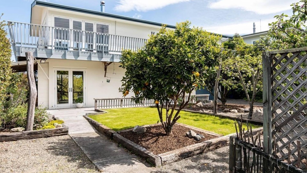 Kaiteriteri House | Emily's Beach House - Kaiteriteri Holiday Home