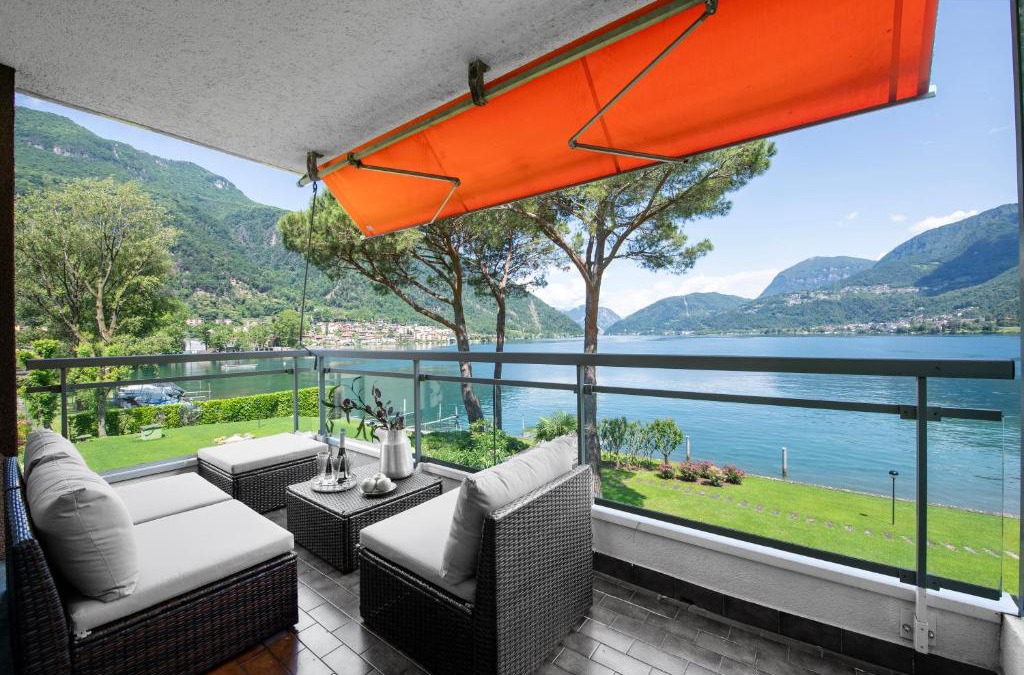 Capolago Apartment | Emotion Lake View - Happy Rentals