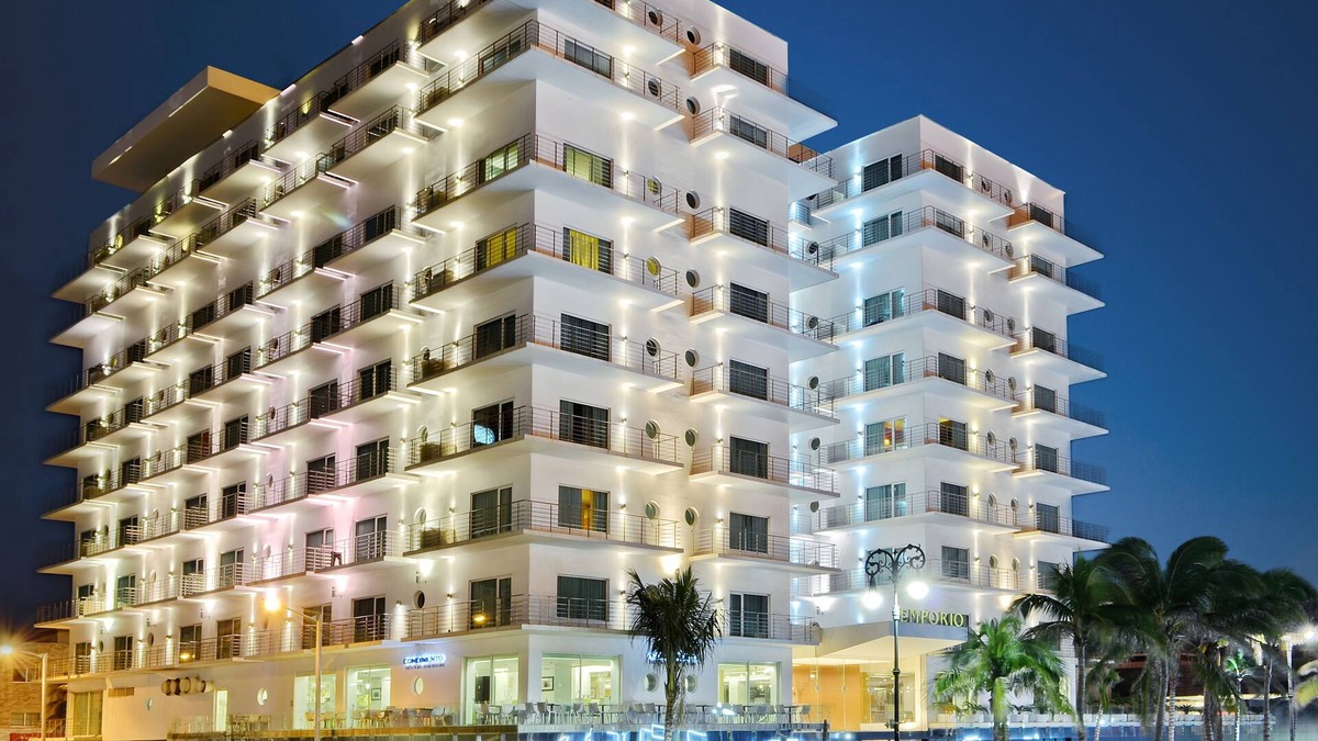 Faros Hotel | Emporio Veracruz Hotel