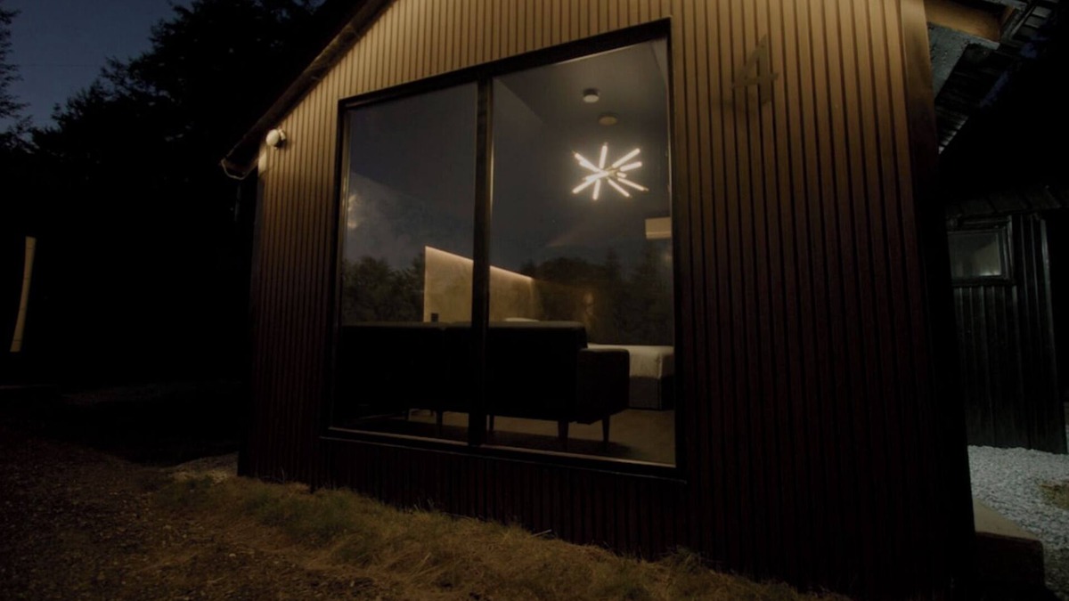 Brandon Cabin | Emrose Luxury Cabins 15