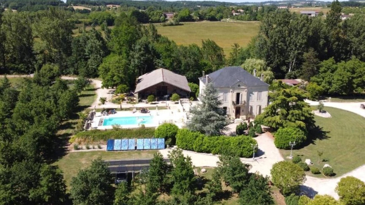 Casseneuil Bed & Breakfast | En Bord de Rivière