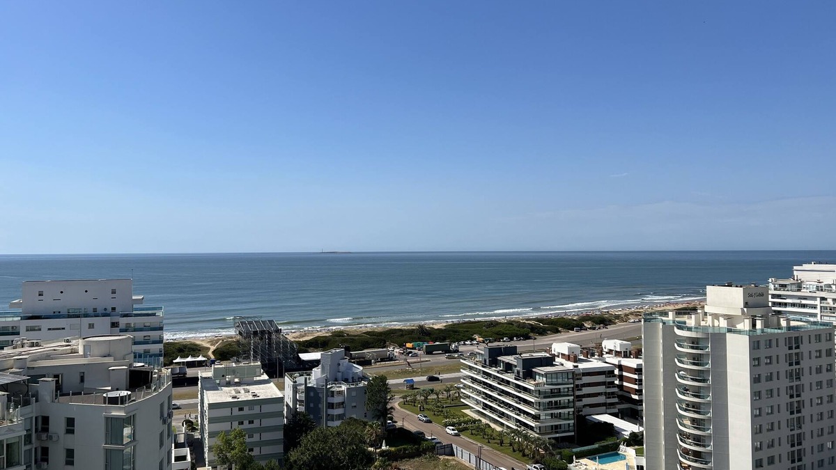 San Rafael Apartment | En el Corazón de Playa Brava