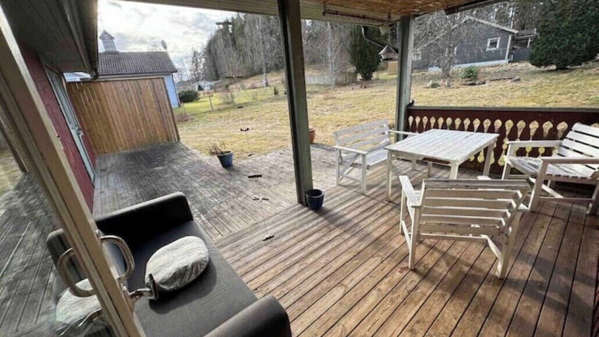 Dorarp House | En skön plats nära sjö och Kyrka från 1200-talet