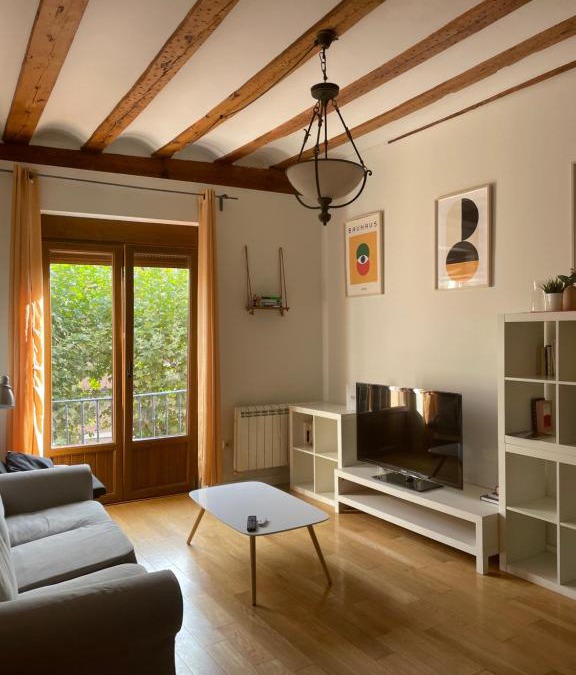 Molina de Aragon Apartment | Encantador Piso en la Antigua Casa de Correos