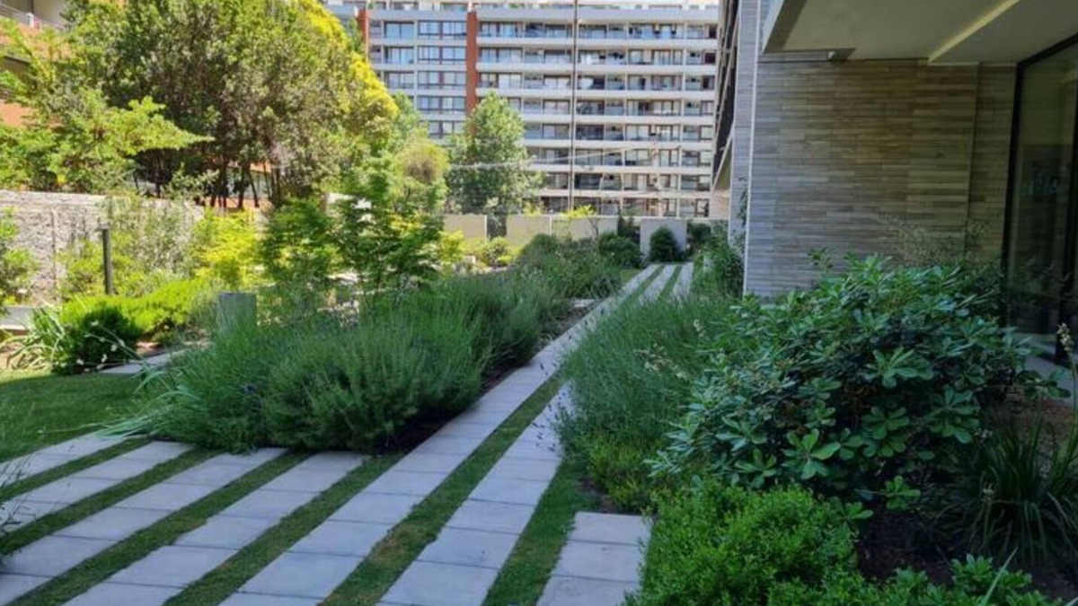 Las Condes Apartment | Encantador y Funcional Apartamento con Parking Pri