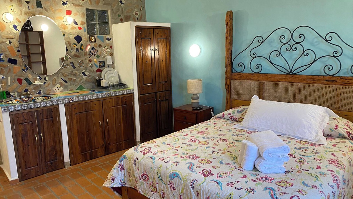 Coatepec Apartment | Encantadora Habitación de Mágico Hotel. ¡Es Único! En el Centro de Coatepec