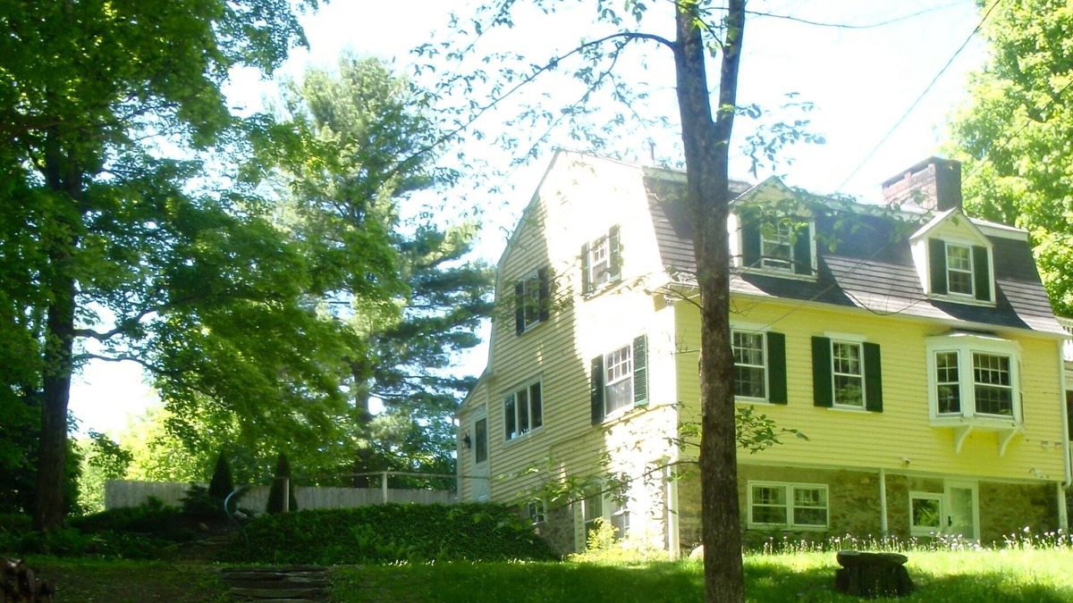Tyringham Cottage | Enchanted Cottage On Babbling Brook