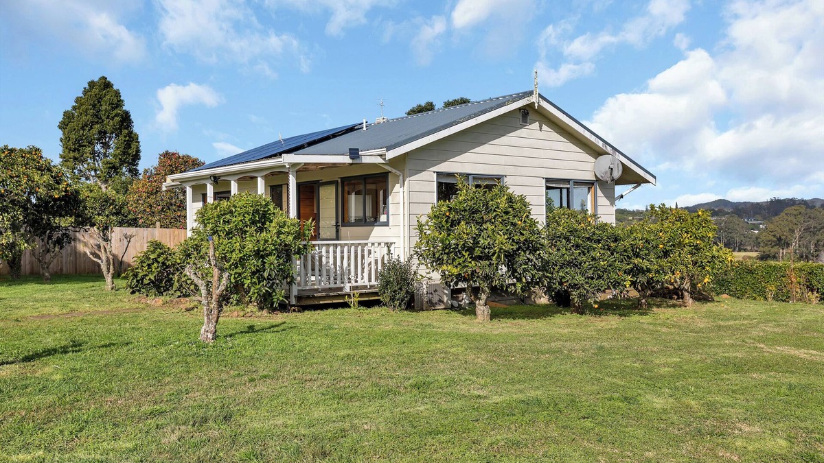 Kerikeri House | Enchanted Retreat - Kerikeri Holiday Home
