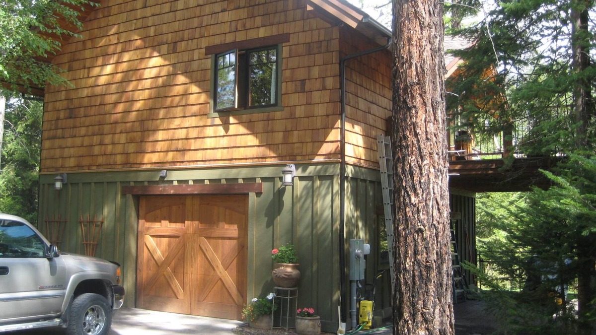Bigfork House | Enchanted Romantic Get-away Or Small Family Destination