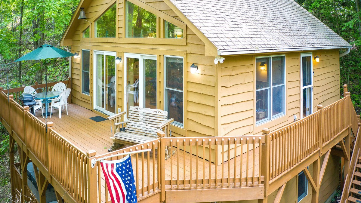Maggie Valley Cabin | Enchanted Secluded Cabin w/Hot Tub, Fire Pit, and Pets Welcome