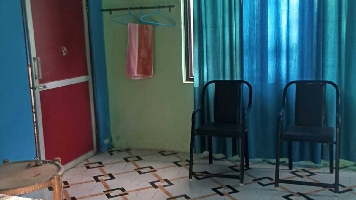 Chachian Other | Enchanting 2-bedroom farmhouse in Nagri. Situated in Dhauladhar mountain range.
