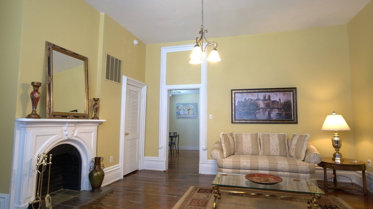 Maysville Apartment | Enchanting 2-bedroom apartment in Maysville, KY - Apt C