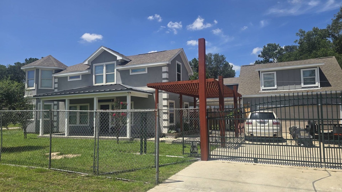 Cleveland House | Enchanting 4-bedroom house with AC in Cleveland
