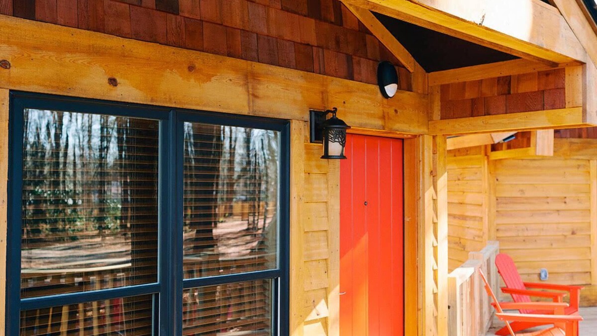 Franklinton Cabin | Enchanting Cabin Treehouse Retreat with Fire Pit - Perfect Getaway!