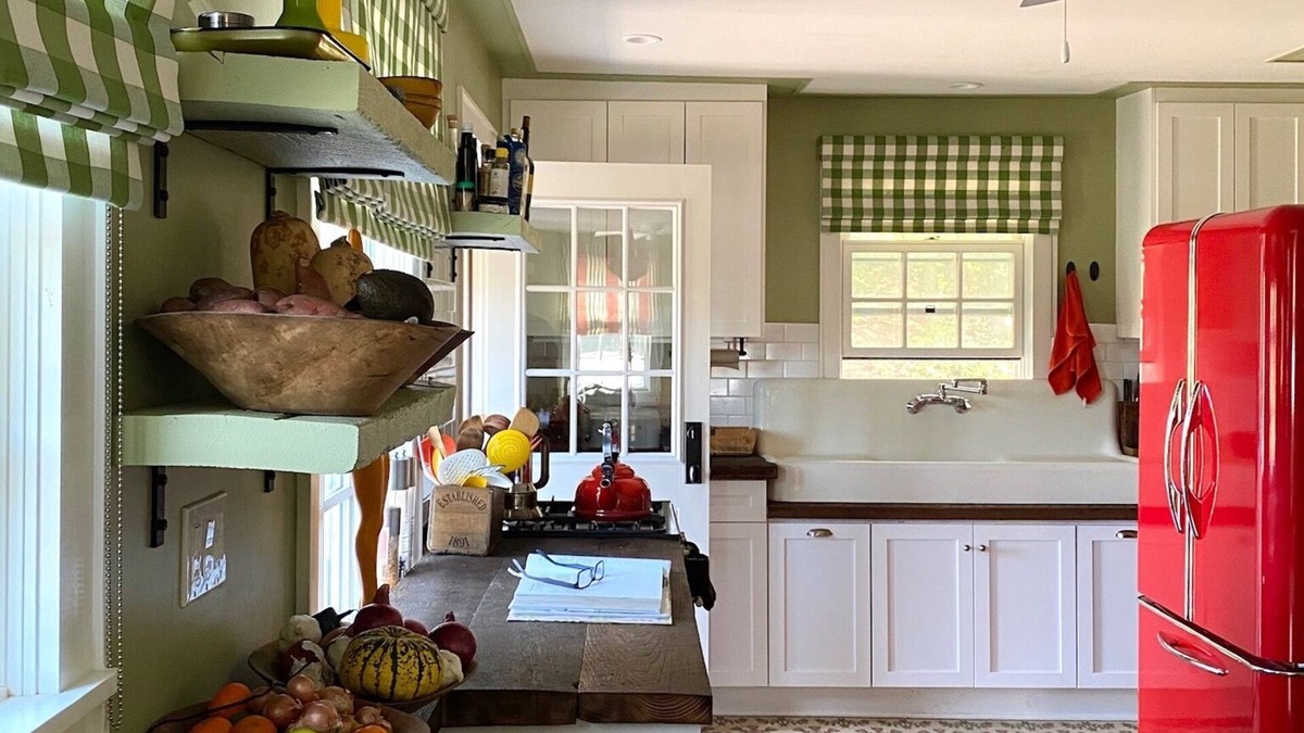 Pine Plains House | Enchanting cottage in a private oasis