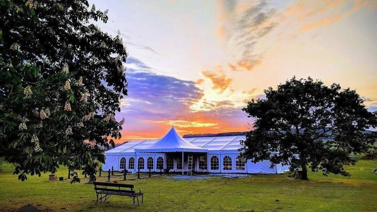 Eccles House | Enchanting Elegance on 6 Acres: Riverview Manor Wedding Venue