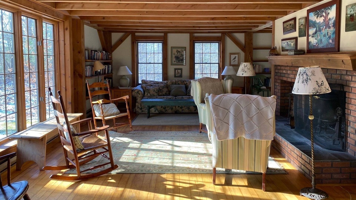 Stephentown House | Enchanting forest hide-away