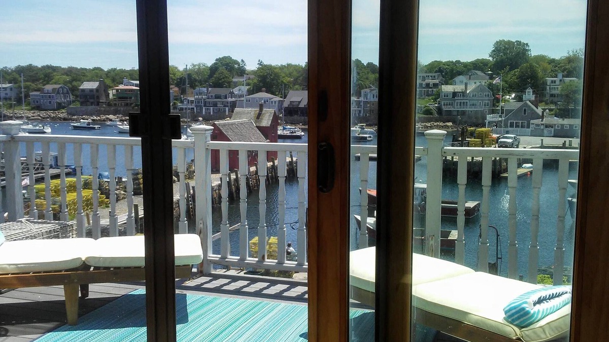 Rockport Condo | Enchanting Harbor Views - Historic Bradley Wharf Bearskin Neck
