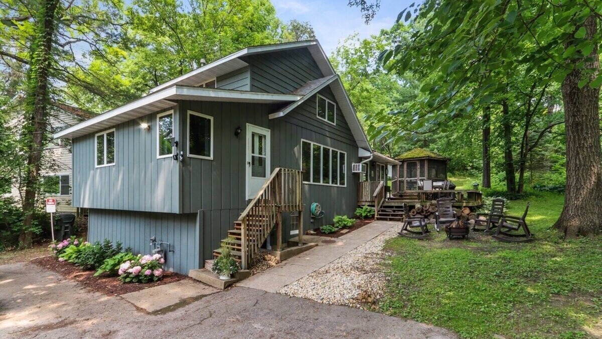 Twin Lakes House | Enchanting Lake Woods Retreat |Near Water Access |Fire Pit |Deck |Screened-in Gazebo |Tranquil Stay