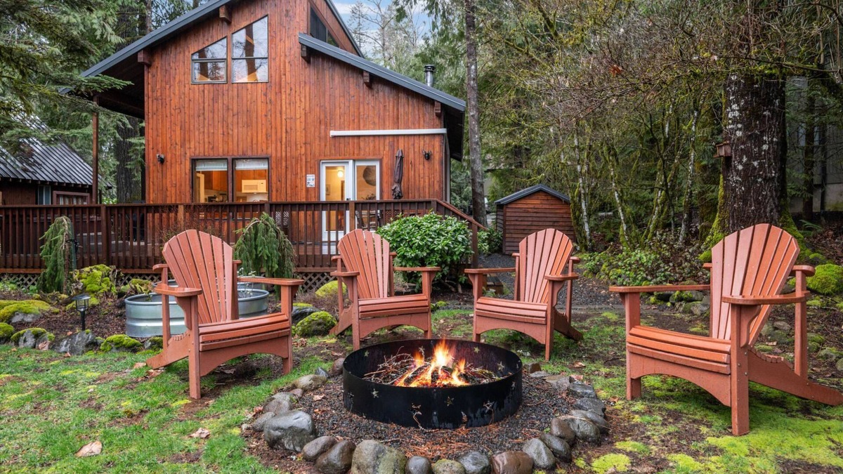 Brightwood House | Enchanting Riverside Experience, Hot Tub, Fire-Pit, Communal Pool, 17 Miles to Mt Hood, Pet-Friendly