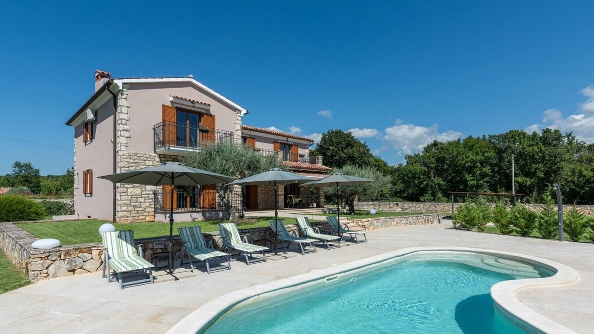 Radetici Villa | Enchanting Villa Marijanin Vrt with swimming pool