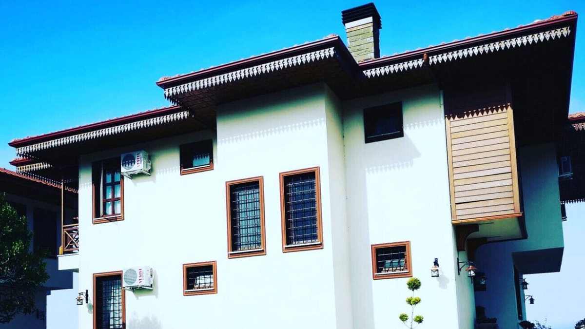 Ardesen Villa | Enchanting Villa near Firtina River with Backyard