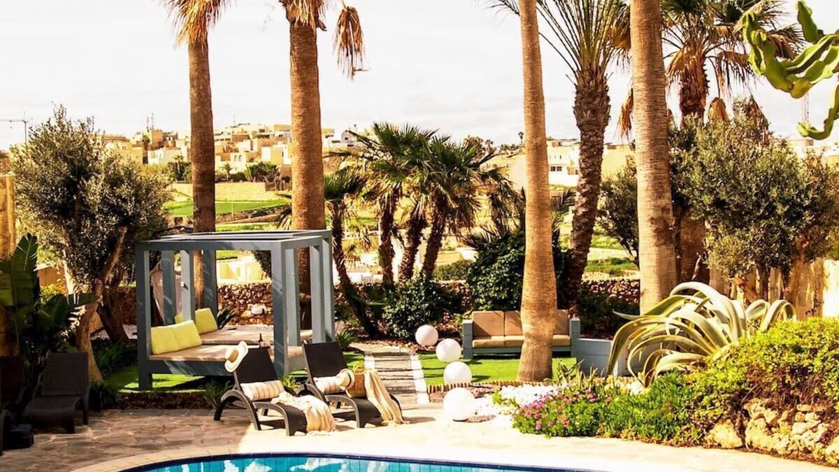 Birbuba Villa | Enchanting Villa Retreat in Gozo